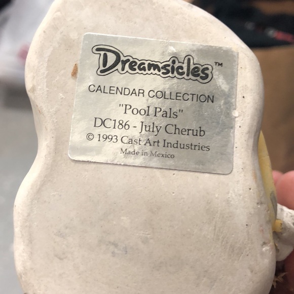 Ceramic “Pool Pals” - Picture 4 of 6